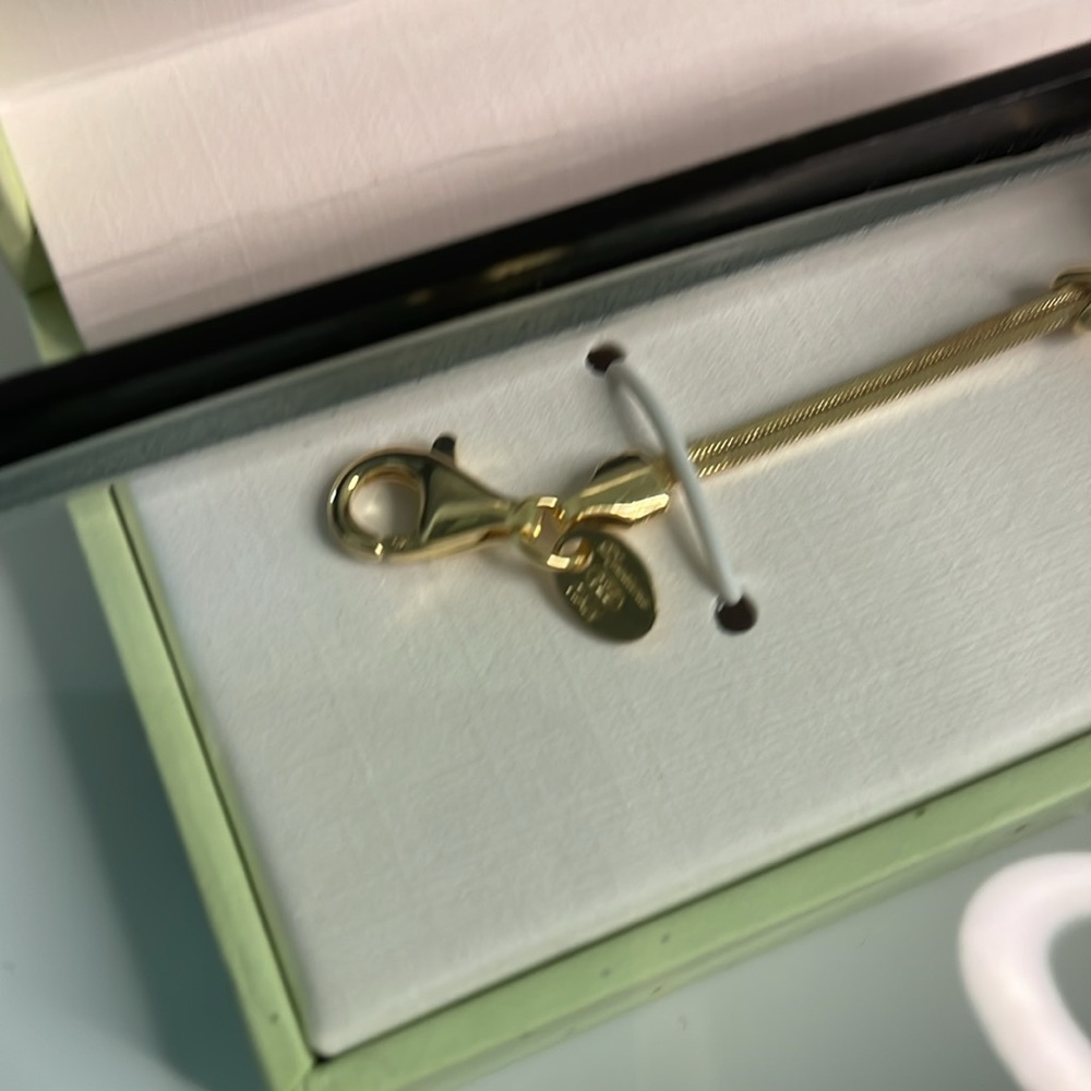 Mia Fiore Bracelet 18 KT Gold Plated over Sterling Silver Bracelet - Picture 5 of 6